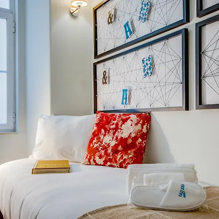 Inn Sweet Baixa 4*
