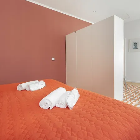 Sweet Baixa Inn 4*
